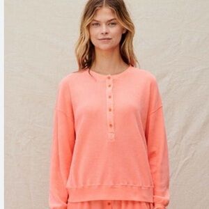 Sundry Thermal Henley in Neon Coral Long Sleeve Relaxed Size 2 Medium Made in US